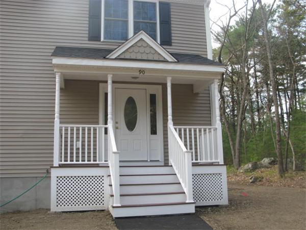 90 Daniels Road Rowley, MA 01969 - Photo 2 of 18 Gallery Image 2