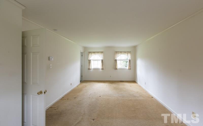 2221 Thunder Road Durham, NC 27712 - Photo 11 of 20 Gallery Image 11