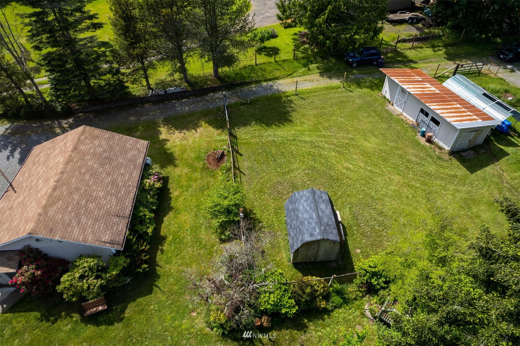 1688 Mountain View Road East Port Orchard, WA 98366 - Photo 5 of 29 Gallery Image 5