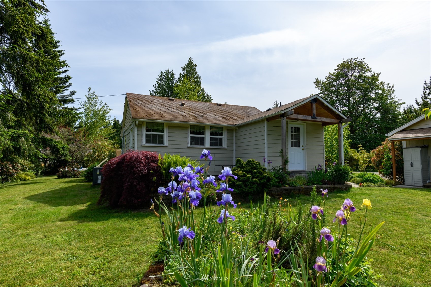 1688 Mountain View Road East Port Orchard, WA 98366 - Photo 9 of 29 Gallery Image 9