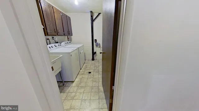 $1,995 | 951 Cape Horn Road, York, PA 17402