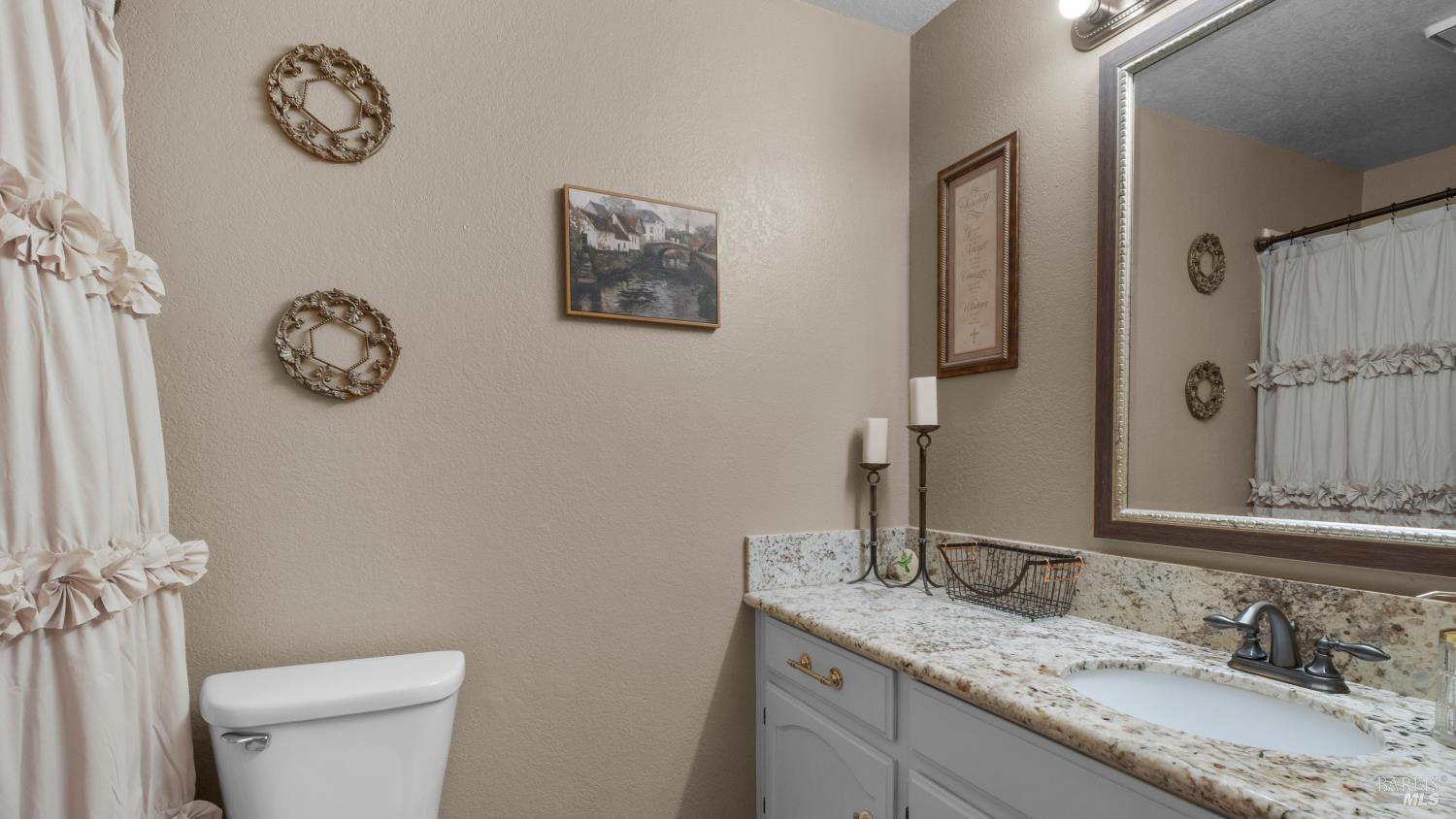 1801 Marshall Road, Unit 504 Vacaville, CA 95687 - Photo 15 of 25 Plenty of counter space.