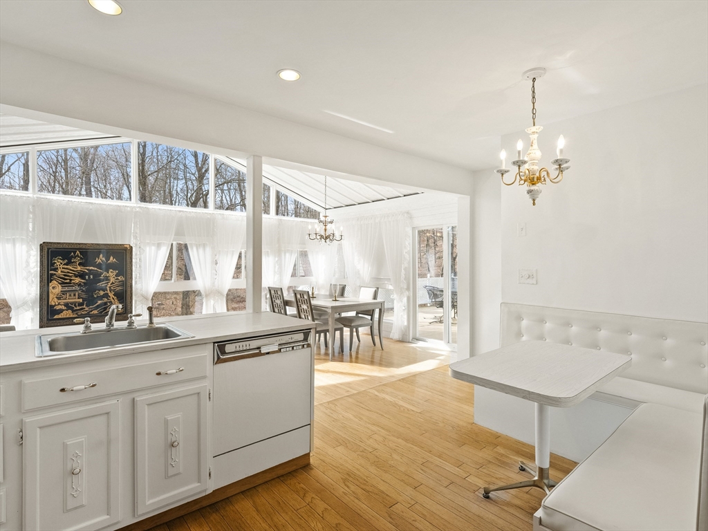 18 Knollwood Road Reading, MA 01867 - Photo 26 of 42 Gallery Image 26