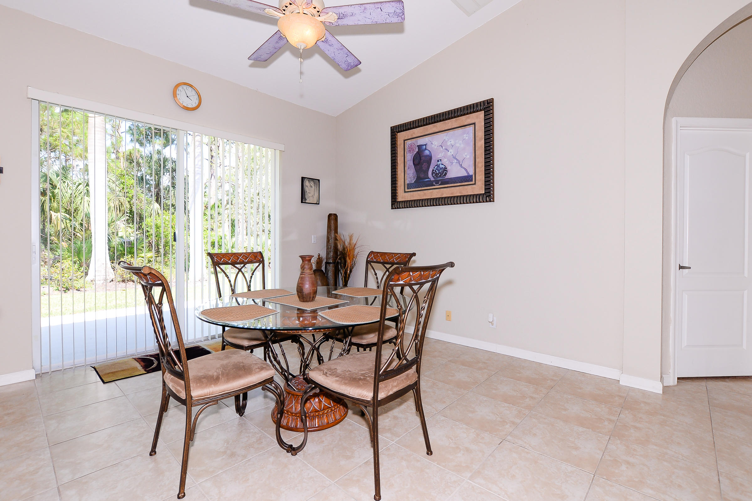 5653 Spanish River Road Fort Pierce, FL 34951 - Photo 12 of 45 LR-3434