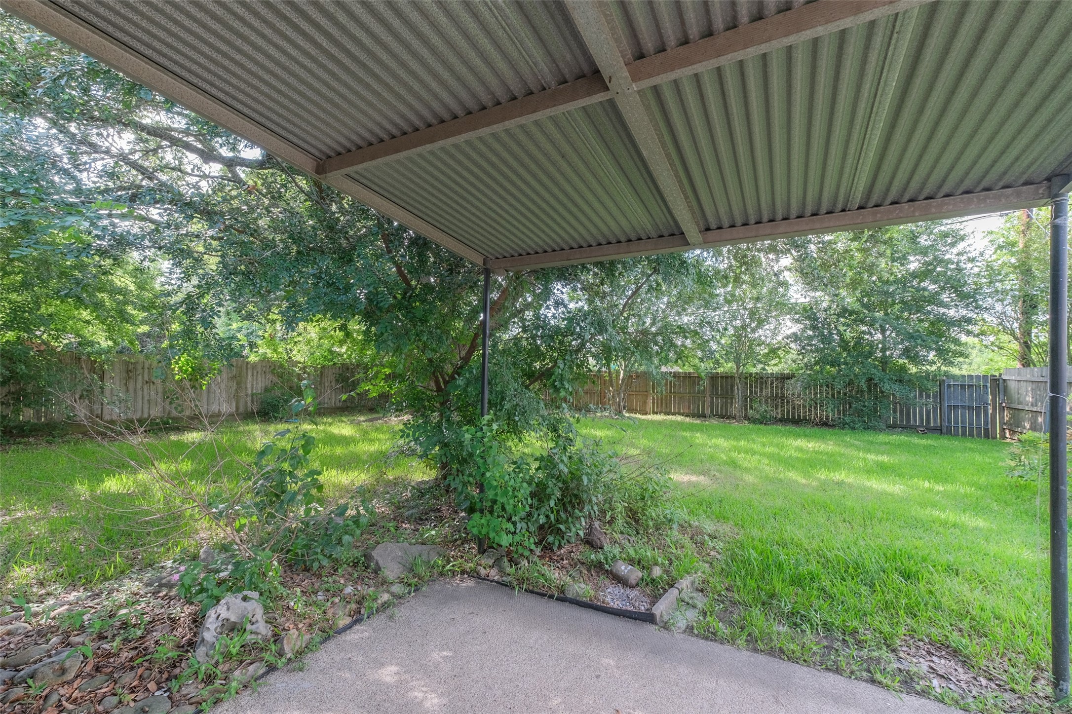 7614 Grape Street Houston, TX 77074 - Photo 17 of 18