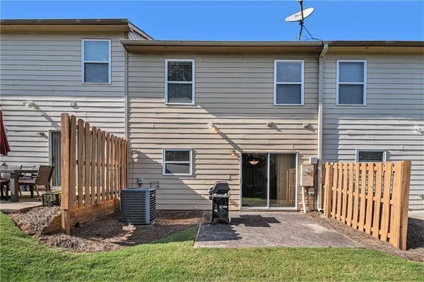 $2,300 | 350 Beynon Terrace, Suwanee, GA 30024