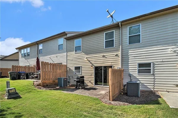 $2,300 | 350 Beynon Terrace, Suwanee, GA 30024