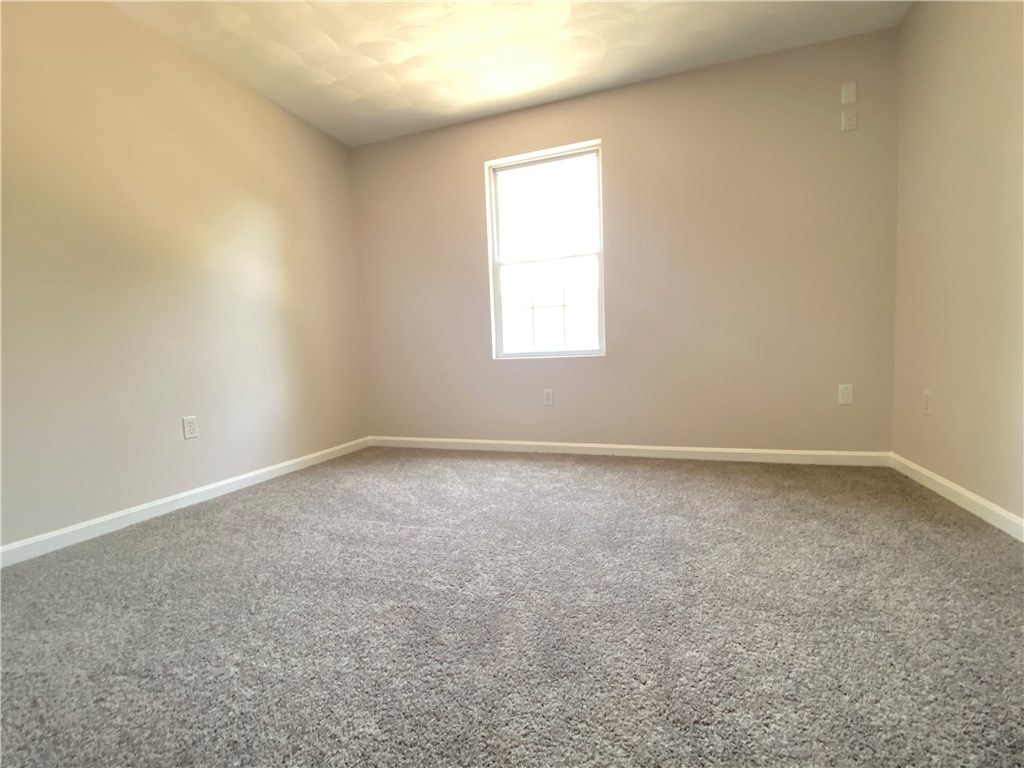 58 Ashbrook Drive Cranston, RI 02921 - Photo 20 of 28
