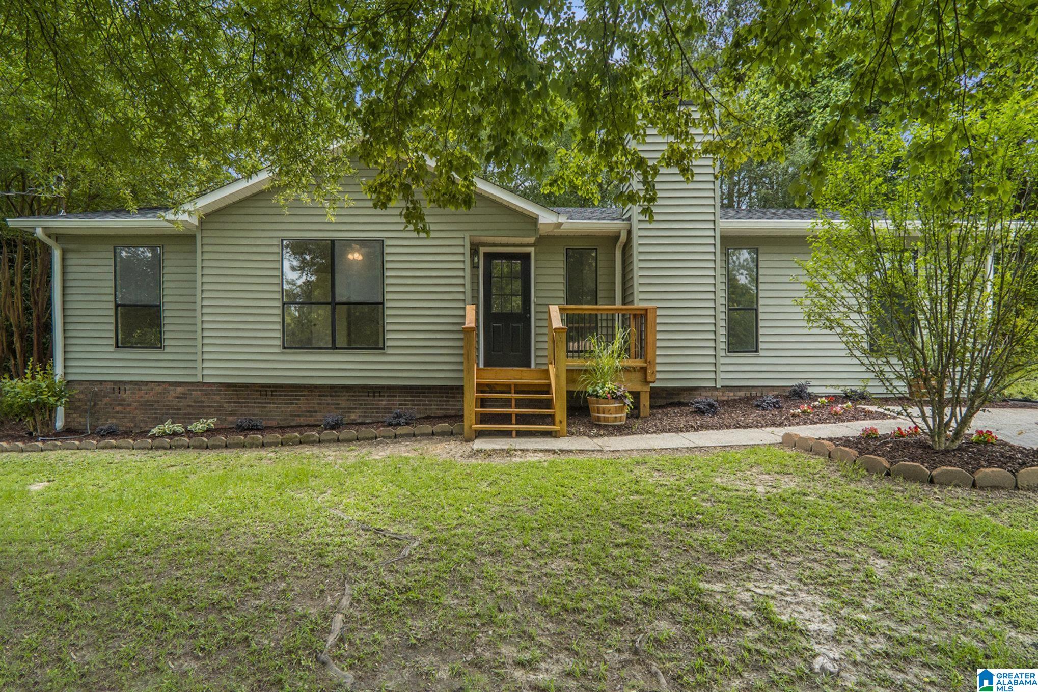 412 Meadowlark Place Alabaster, AL 35007 - Photo 1 of 27