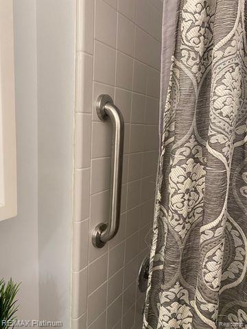 20662 Dunham Road Clinton Township, MI 48038 - Photo 16 of 31 Gallery Image 16