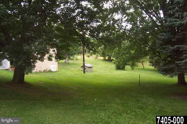 2115 Mt Hope Road Fairfield, PA 17320 - Photo 4 of 12