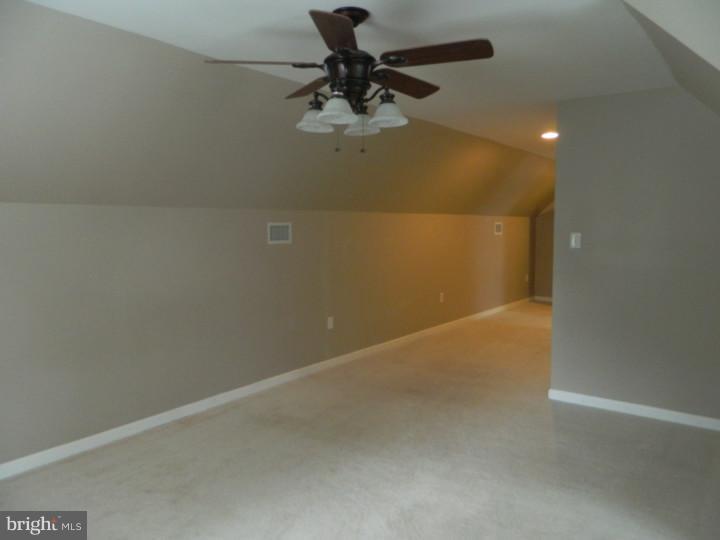 413 Junction Road Berlin, NJ 08009 - Photo 4 of 16