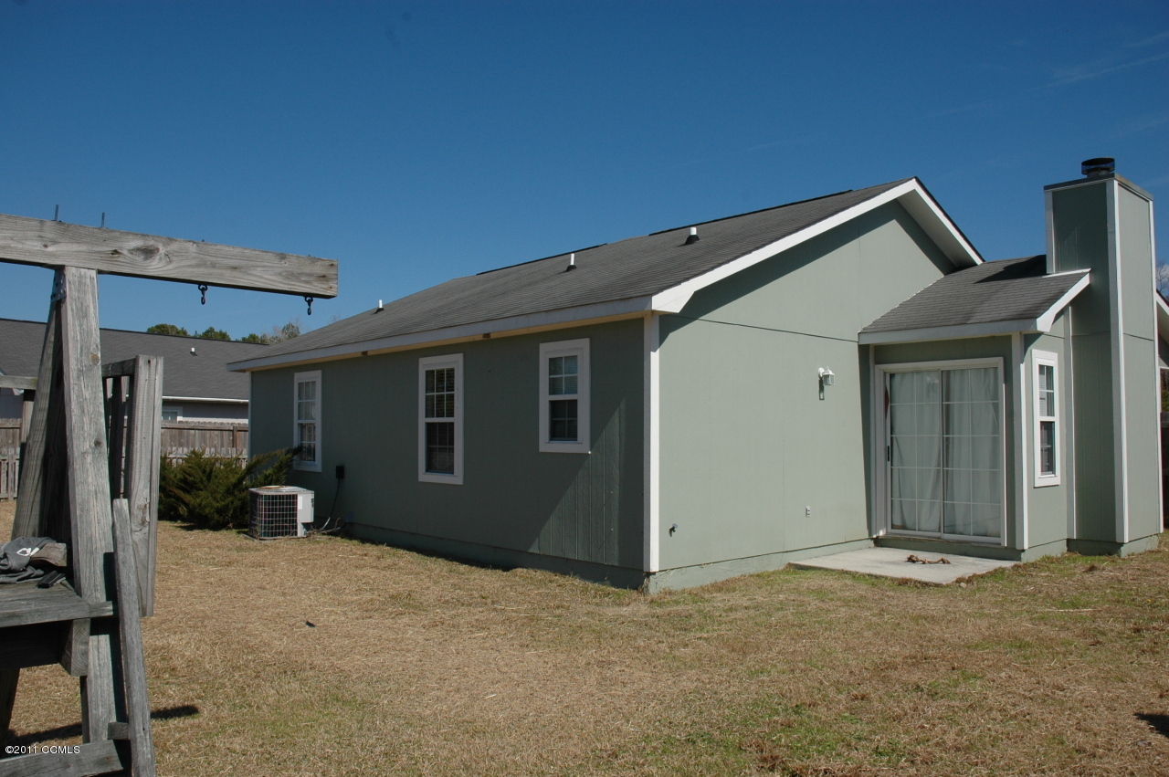 232 Parnell Road Hubert, NC 28539 - Photo 3 of 6 Rear View