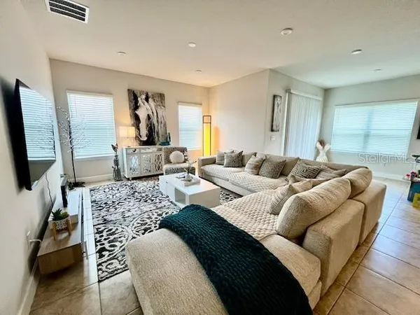 $2,495 | 8351 Greenway Avenue, Wesley Chapel, FL 33544