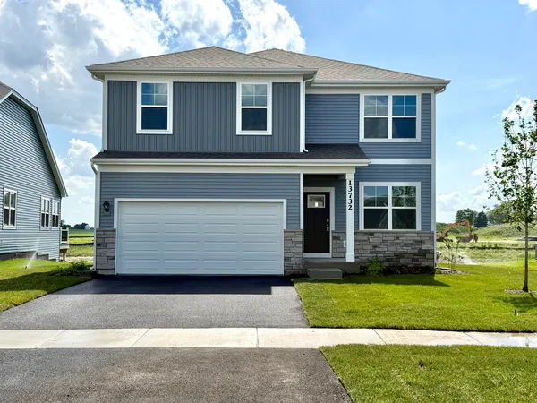 $3,900 | 13732 Palmetto Drive, Plainfield, IL 60544