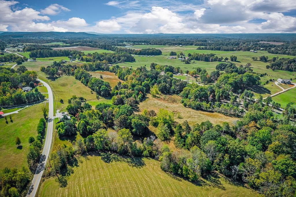 0 Old Kentucky Road Walling, TN 38587 - Photo 6 of 9 a view of a city and mountains