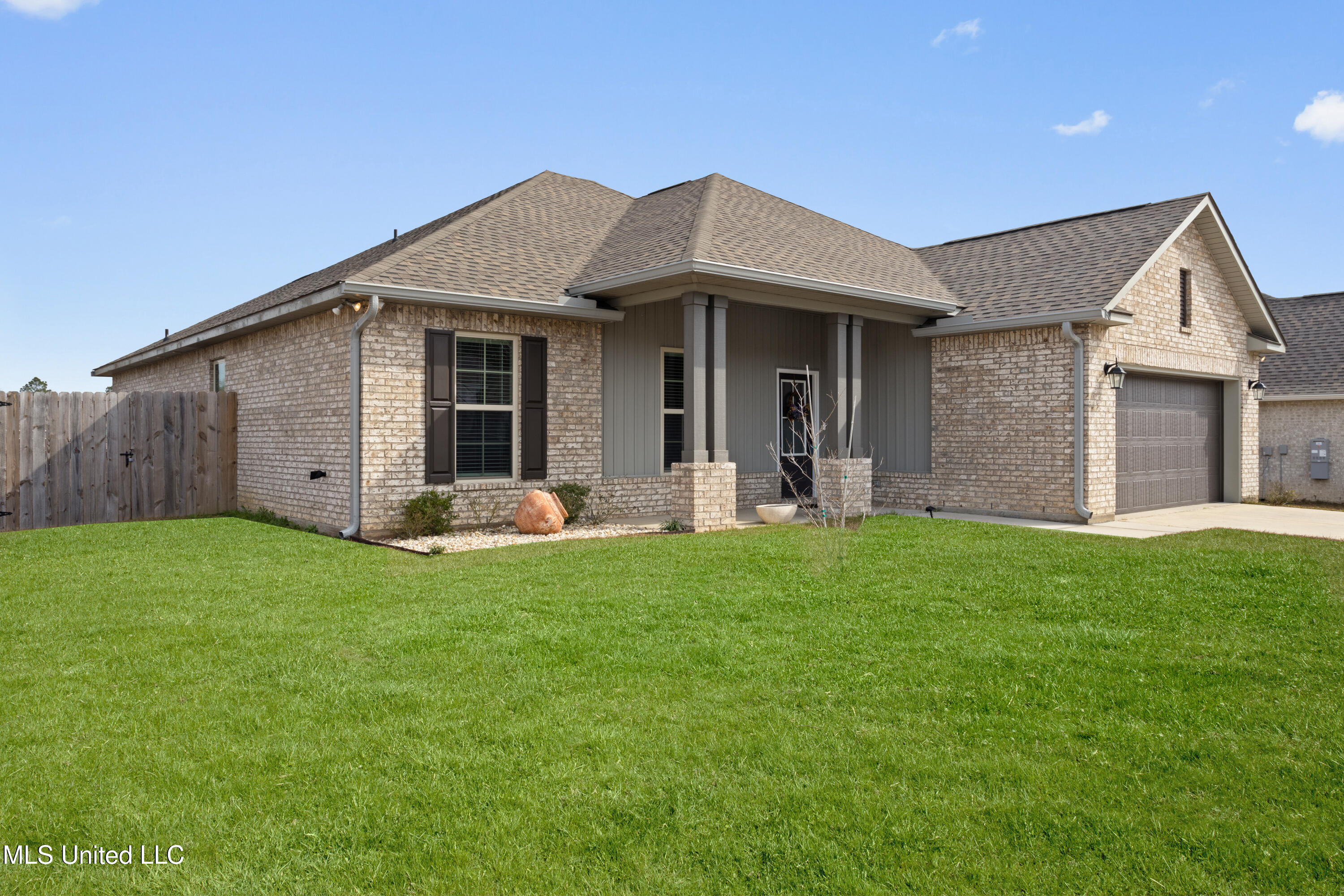 10318 Patrick Drive Gulfport, MS 39503 - Photo 2 of 28 0002