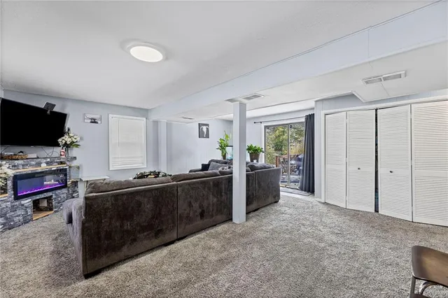 $200,000 | 10935 Bristol Terrace, Kansas City, MO 64134