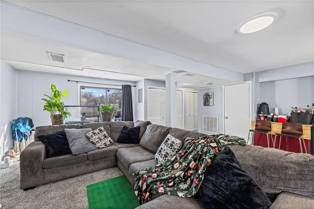 $200,000 | 10935 Bristol Terrace, Kansas City, MO 64134