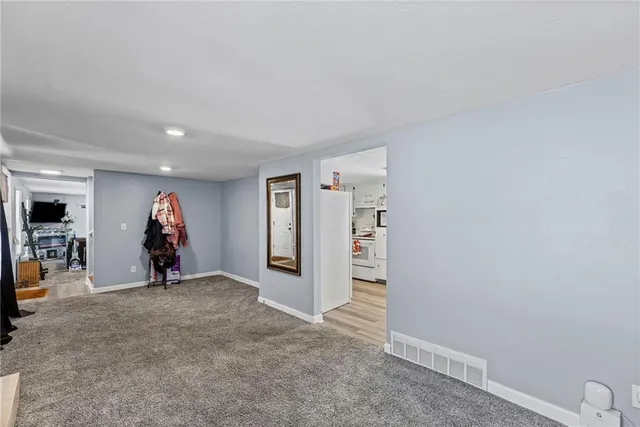 $200,000 | 10935 Bristol Terrace, Kansas City, MO 64134