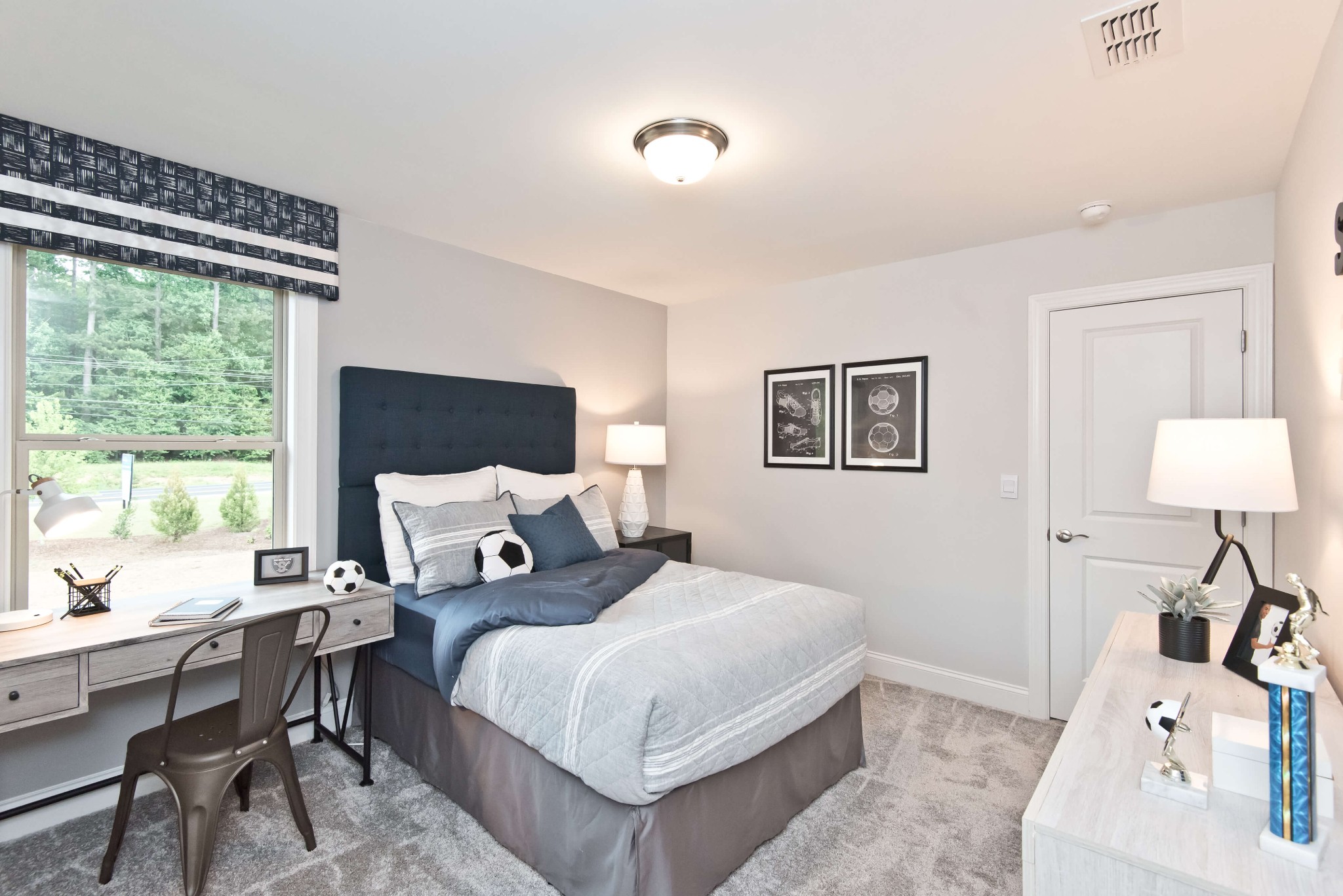 711 Castle Road Mount Juliet, TN 37122 - Photo 15 of 19 a bed room with a bed and a chair