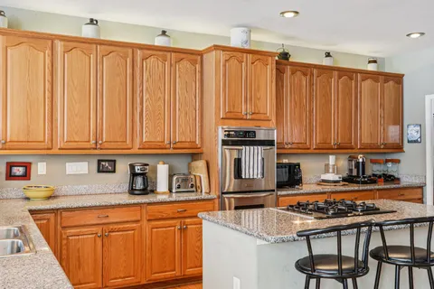 $975,000 | 1274 Gullane Court, Unit 1519, Geneva, WI 53147