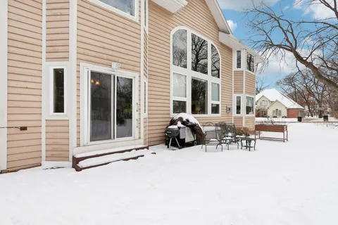 $975,000 | 1274 Gullane Court, Unit 1519, Geneva, WI 53147