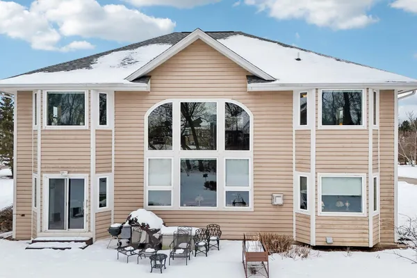 $975,000 | 1274 Gullane Court, Unit 1519, Geneva, WI 53147