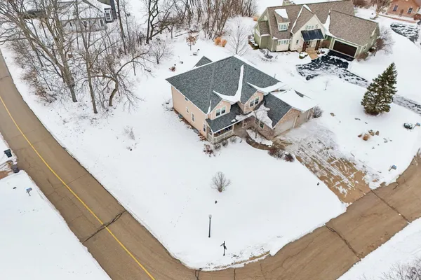 $975,000 | 1274 Gullane Court, Unit 1519, Geneva, WI 53147