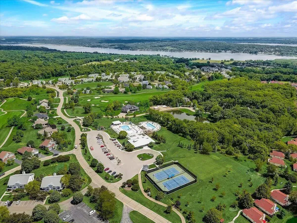 $975,000 | 1274 Gullane Court, Unit 1519, Geneva, WI 53147