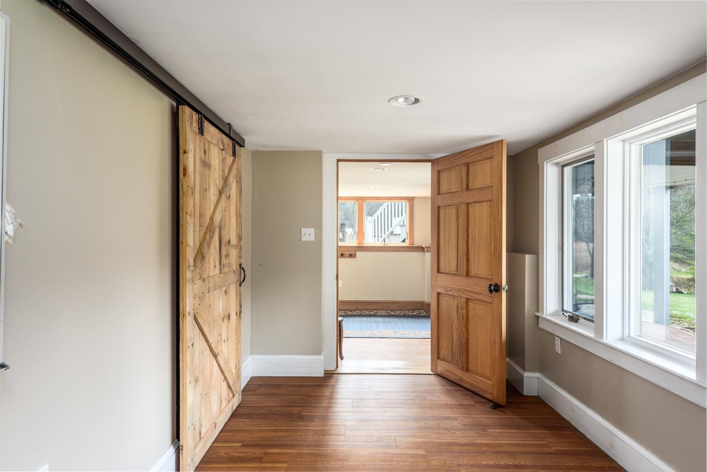11 Squamscott Road Stratham, NH 03885 - Photo 17 of 33