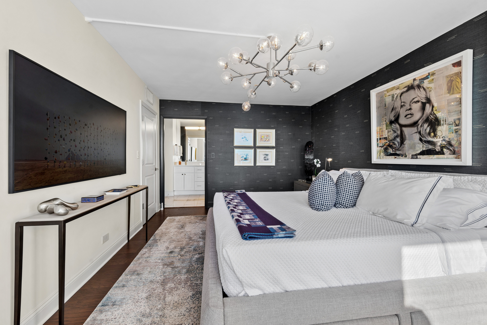 260 East Chestnut Street, Unit 3207 Chicago, IL 60611 - Photo 14 of 28