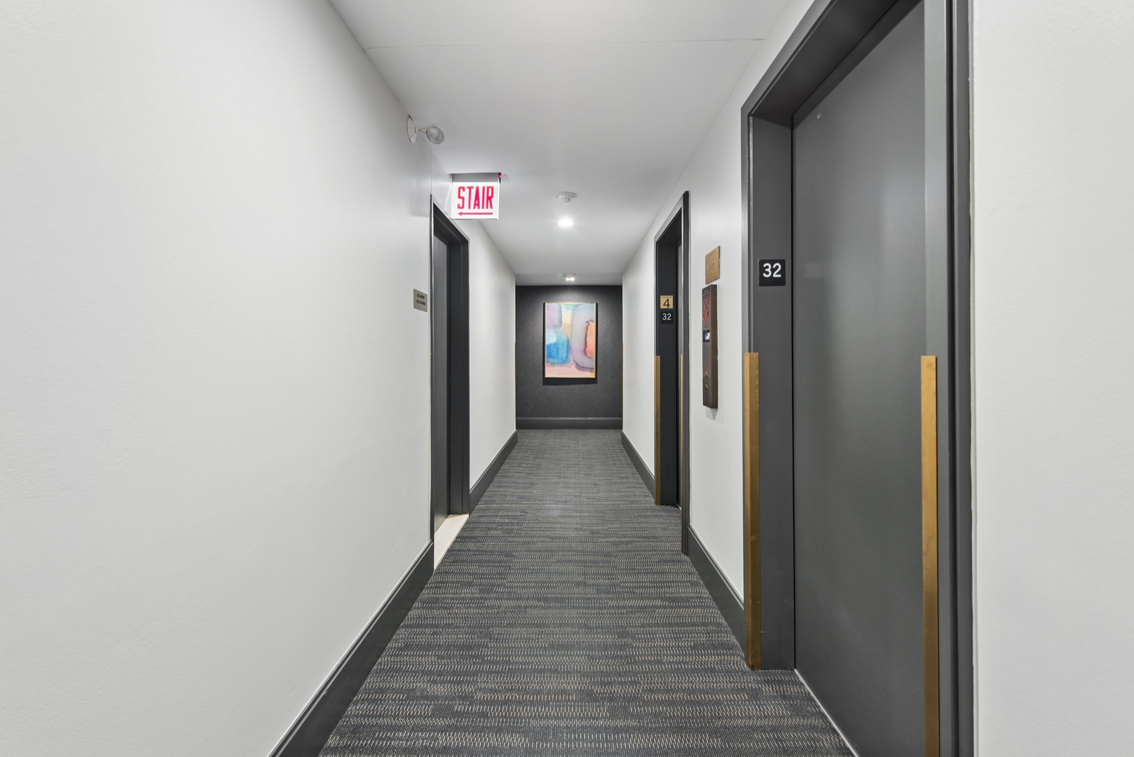 260 East Chestnut Street, Unit 3207 Chicago, IL 60611 - Photo 27 of 28