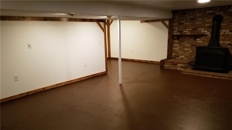 999 Hurst Road Greensburg, PA 15601 - Photo 12 of 21 Gallery Image 12