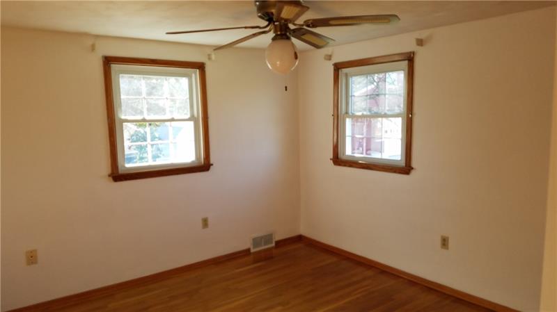999 Hurst Road Greensburg, PA 15601 - Photo 18 of 21 Gallery Image 18
