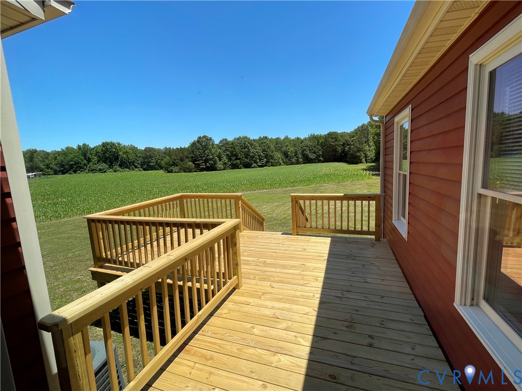 8261 Yahley Mill Road Henrico, VA 23231 - Photo 9 of 55