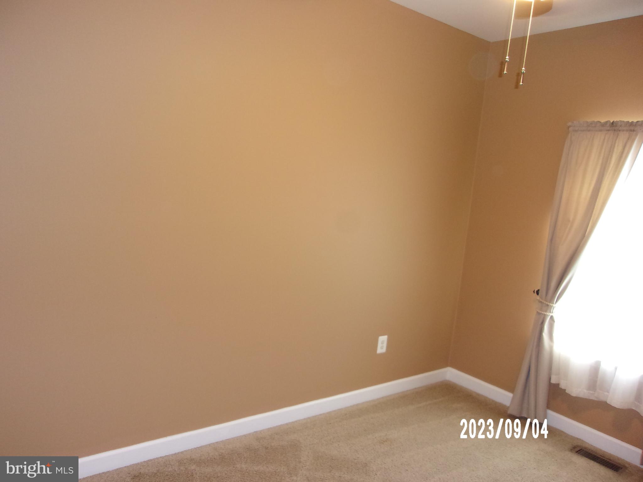 11607 Leesborough Circle Silver Spring, MD 20902 - Photo 28 of 29 2nd Bedroom