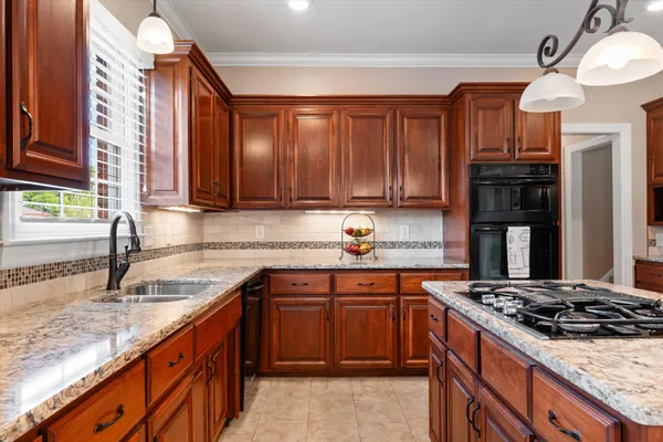 $699,900 | 506 Pond Apple Road, Clarksville, TN 37043