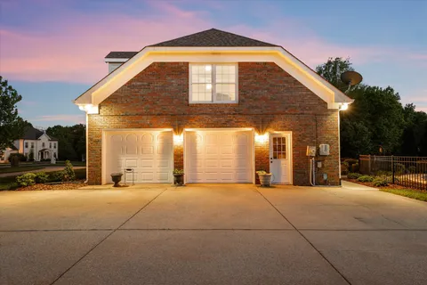 $699,900 | 506 Pond Apple Road, Clarksville, TN 37043