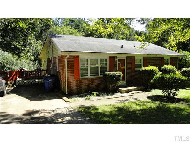 821 Carlisle Street Raleigh, NC 27610 - Photo 2 of 20 Exterior Front