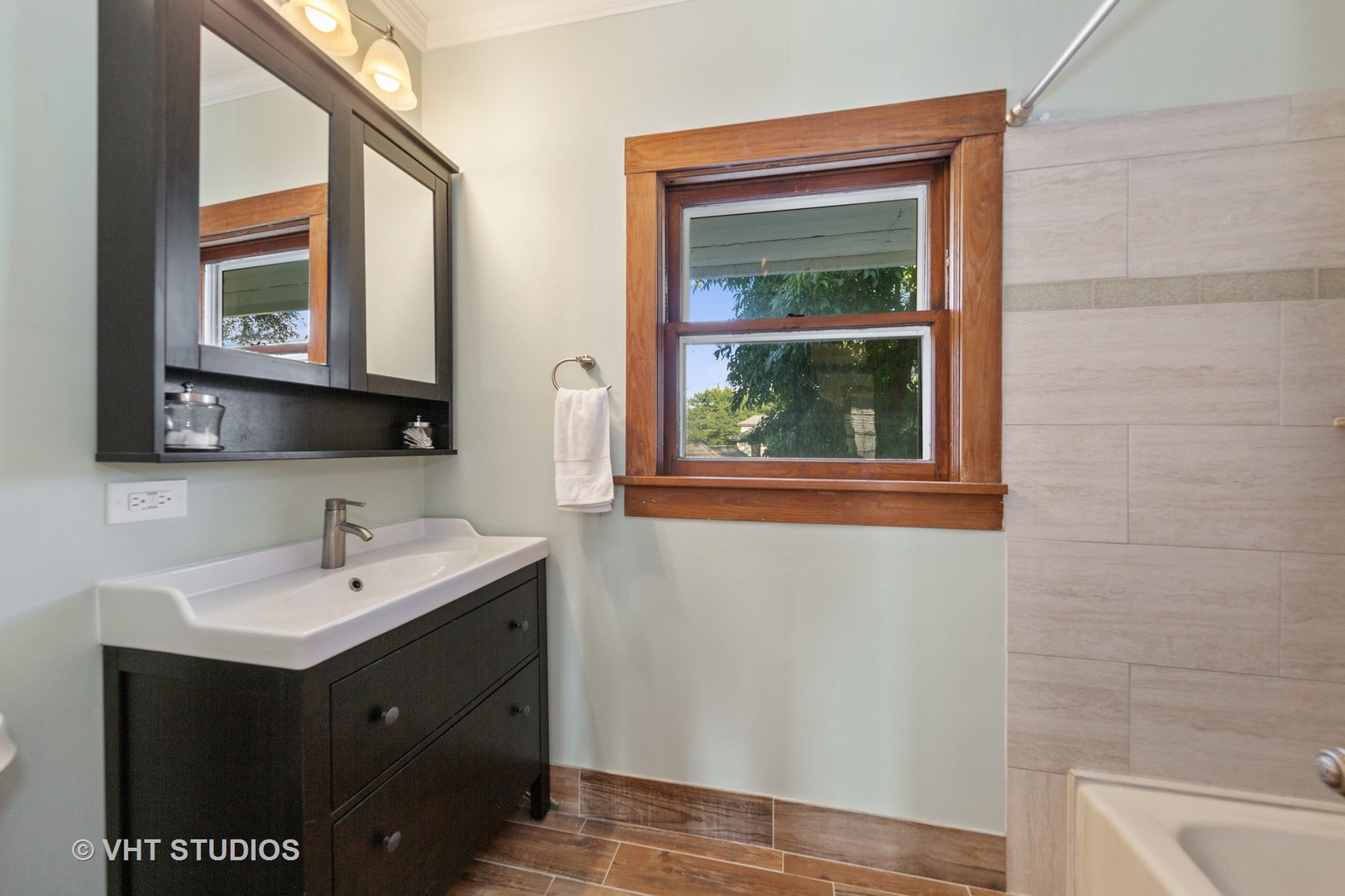 429 South La Grange Road La Grange, IL 60525 - Photo 21 of 32