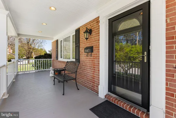 $550,000 | 907 Arran Road, Baltimore, MD 21239