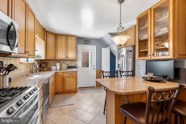 $550,000 | 907 Arran Road, Baltimore, MD 21239