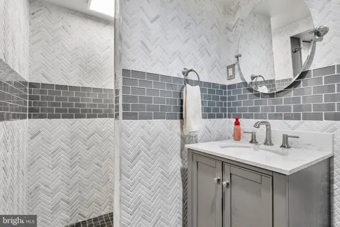 $475,000 | 907 Arran Road, Baltimore, MD 21239