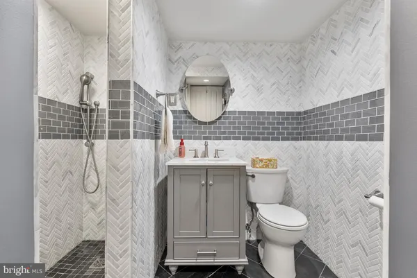 $550,000 | 907 Arran Road, Baltimore, MD 21239