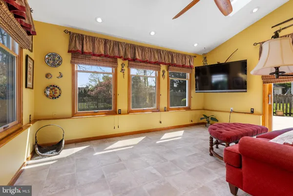 $550,000 | 907 Arran Road, Baltimore, MD 21239