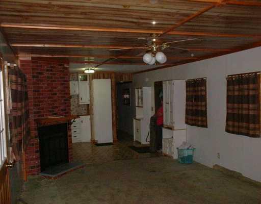 215 St John Road Slippery Rock, PA 16057 - Photo 2 of 4