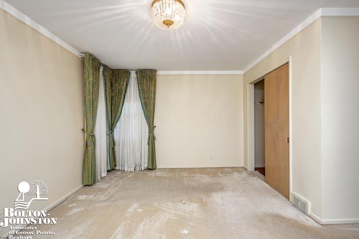 412 Lexington Road Grosse Pointe Farms, MI 48236 - Photo 18 of 43