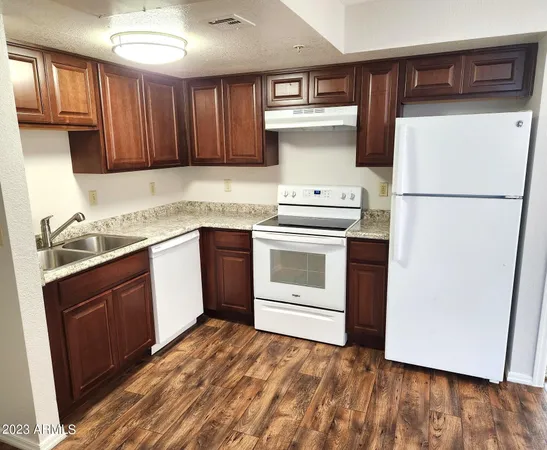 $1,495 | 16033 North 25th Street, Unit 114, Phoenix, AZ 85032