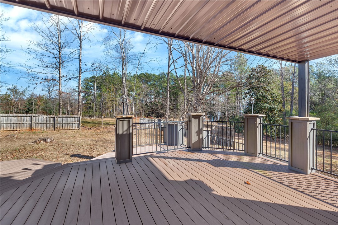 18001 State Rd S-37-588 Seneca, SC 29672 - Photo 12 of 50